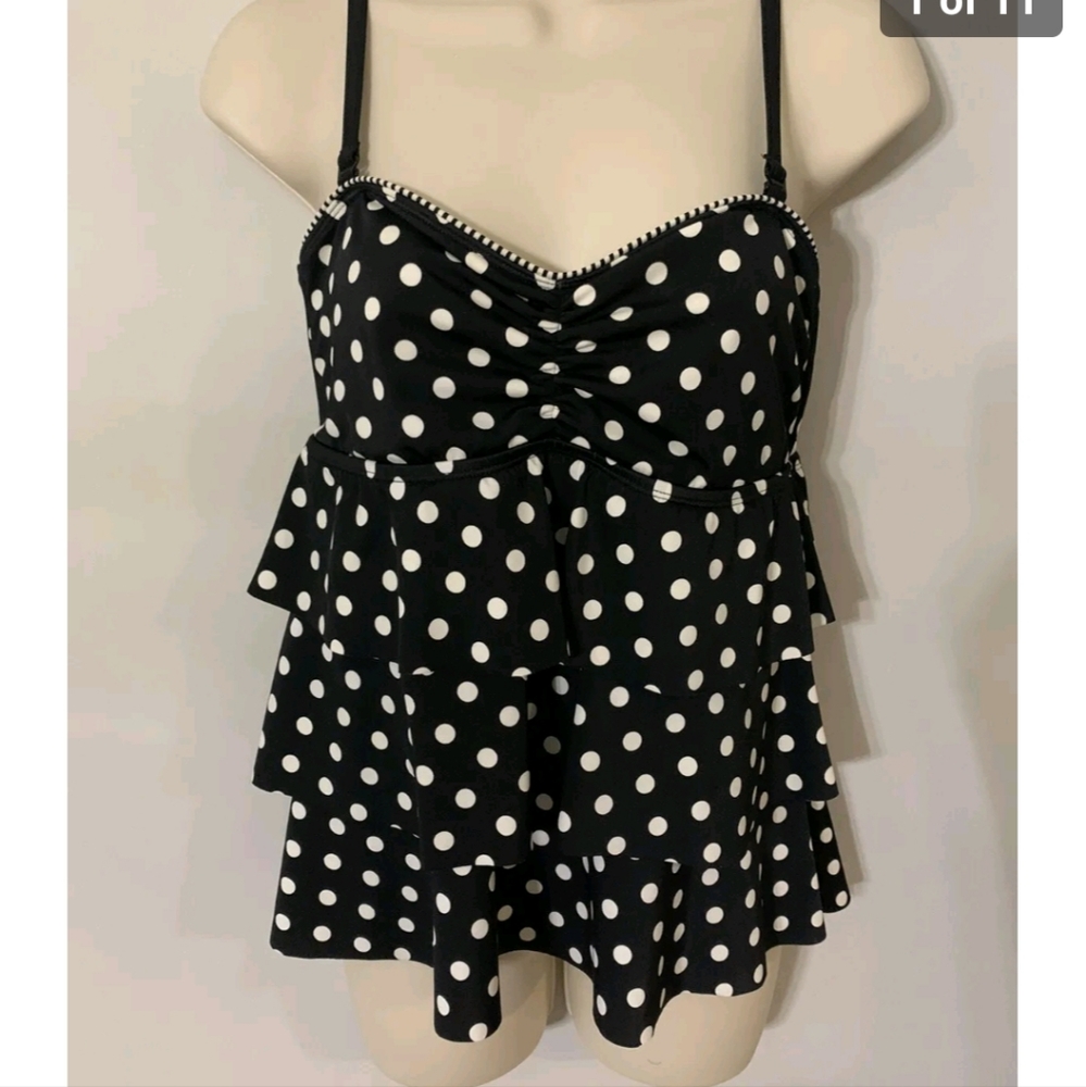 24th and Ocean bathing suit top